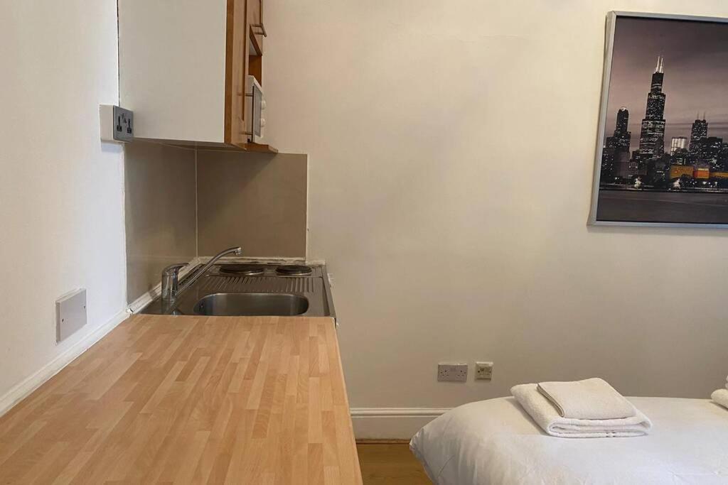 F6-comfy Ground Flr Fits 4- Near Hyde Park London
